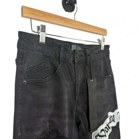 NWT KDNK Men’s Varsity Patched Grunge Jeans in Black/White Size 30